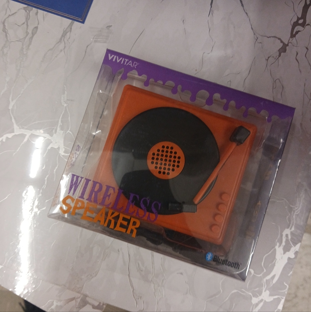 Halloween Spooky Box speaker